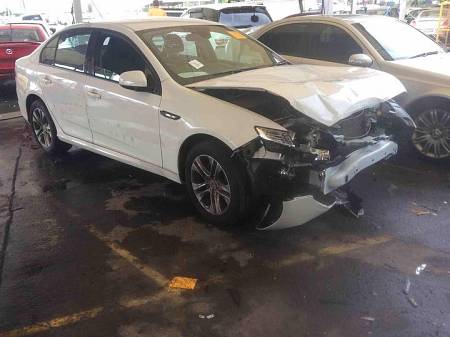 WRECKING 2016 FORD FGX FALCON XT FOR PARTS ONLY